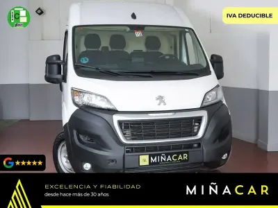 Usado Peugeot Boxer S 140 CV (102 kW) 2022 Blanco Van