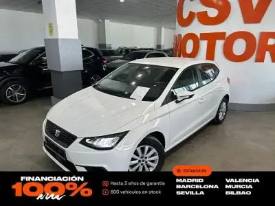 Usado Seat Ibiza Style 110 CV (80 kW) 2022 Blanco Utilitario