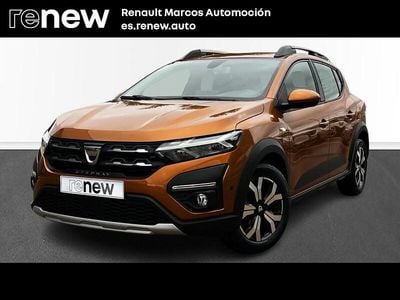 Usado Dacia Sandero Comfort 90 CV (66 kW) 2022 Marrón Berlina
