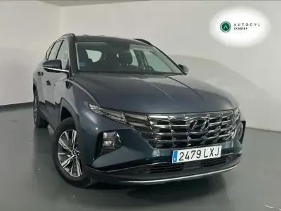 Usado Hyundai Tucson 136 CV (100 kW) 2022 Gris SUV
