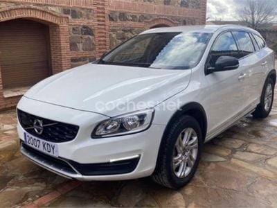 Volvo V60 CC