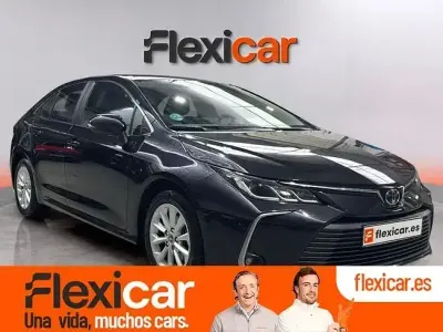 Usado Toyota Corolla Business Edition 125 CV (91 kW) 2023 Negro Berlina