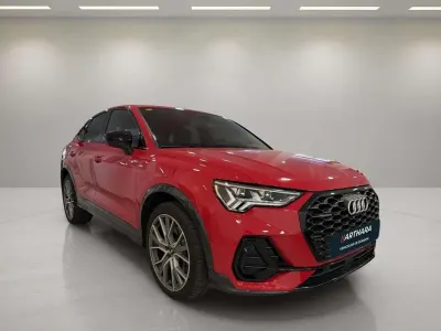 Käytetty Audi Q3 Black Edition 230 HP (169 kW) 2020 Punainen Katumaasturi