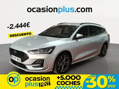 Usado Ford Focus ST-Line 155 CV (114 kW) 2024 Gris Familiar