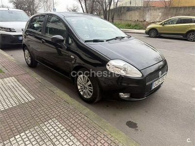 Używany Fiat Punto Dynamic 85 KM (62 kW) 2006 Czarny Hatchback