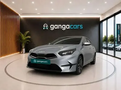 Usado Kia Ceed 101 CV (74 kW) 2023 Gris Utilitario