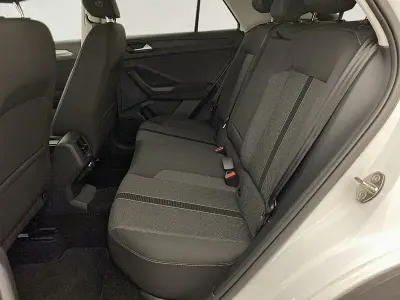 Usado VW T-Roc Life 150 CV (110 kW) 2022 Blanco SUV
