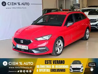 Usado Seat Leon FR 150 CV (110 kW) 2020 Rojo Familiar