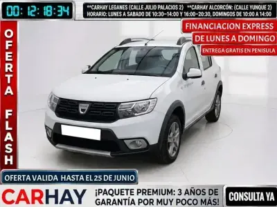 Usado Dacia Sandero Stepway 90 CV (66 kW) 2015 Blanco Berlina