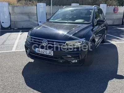 Usado VW Tiguan R-line 150 CV (110 kW) 2020 Negro SUV
