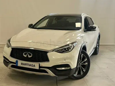 Usado Infiniti QX30 Premium 170 CV (125 kW) 2019 Blanco SUV