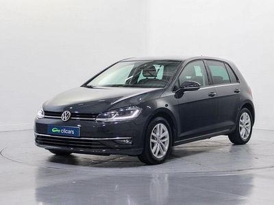Usado VW Golf VII Advance 125 CV (91 kW) 2018 Gris