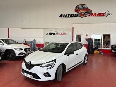Begagnad Renault Clio V Business 85 HK (62 kW) 2021 Vit Sedan