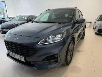 Usado Ford Kuga ST-Line 150 CV (110 kW) 2022 Azul SUV