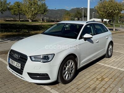 Blanco Usado 2015 Audi A3 Advanced Berlina | 8000 € (Super precio)