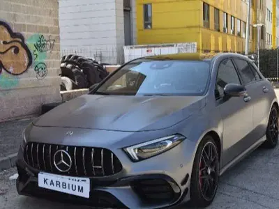 Usado Mercedes A45 AMG 421 CV (309 kW) 2020 Gris / plata Utilitario