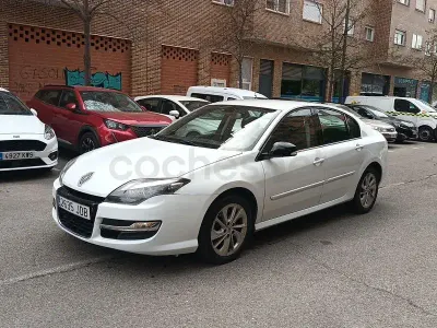 Begagnad Renault Laguna III LIMITED 130 HK (95 kW) 2015 Vit Sedan