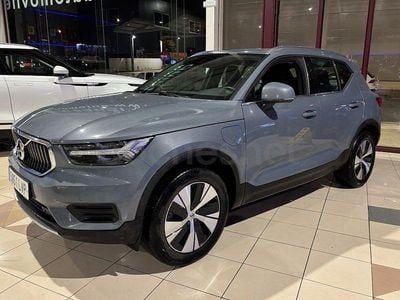 Usado Volvo XC40 Core 211 CV (155 kW) 2023 Gris / plata SUV