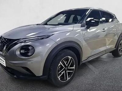 Usado Nissan Juke N-Connecta 114 CV (83 kW) 2025 Diamond silver (metalizado) SUV