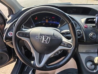 Usado Honda Civic Sport 140 CV (102 kW) 2006 Negro Berlina