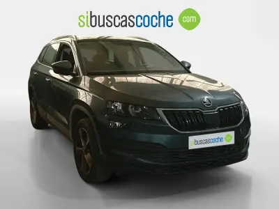 Usado Skoda Karoq Ambition 150 CV (110 kW) 2022 Gris/plata SUV