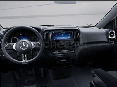 Usado Mercedes Vito 136 CV (100 kW) 2025 Negro Van