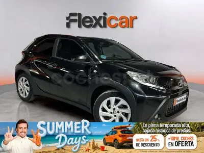 Usado Toyota Aygo X 72 CV (52 kW) 2024 Negro SUV