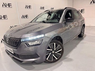 Usado Skoda Kamiq Sport 150 CV (110 kW) 2024 Gris / plata SUV