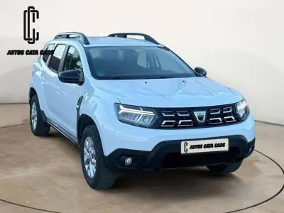 Usado Dacia Duster Comfort 116 CV (85 kW) 2021 Blanco SUV