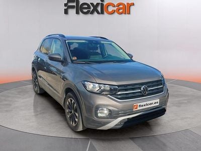 Usado VW T-Cross Advance 110 CV (80 kW) 2021 Gris SUV