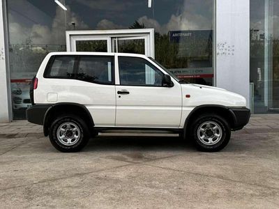 Blanco Usado 1994 Nissan Terrano SUV | 11.999 €