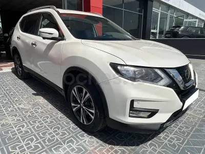Usado Nissan X-Trail N-Connecta 150 CV (110 kW) 2019 Blanco SUV