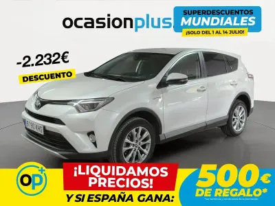 Usado Toyota RAV4 Advance 197 CV (144 kW) 2018 Blanco SUV