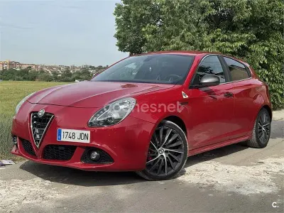 Usado Alfa Romeo Giulietta Quadrifoglio Verde 240 CV (176 kW) 2015 Rojo Utilitario