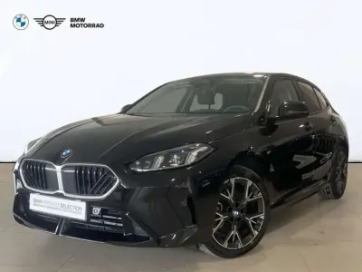 Usado BMW 120 Comfort Edition 170 CV (125 kW) 2025 Negro Utilitario
