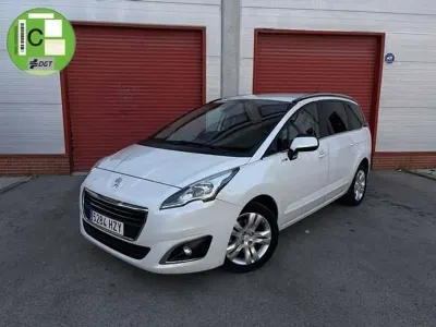 Usado Peugeot 5008