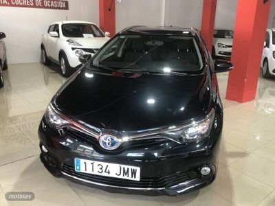 Toyota Auris Hybrid