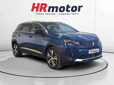 Usado Peugeot 5008 Allure 131 CV (96 kW) 2024 Azul SUV