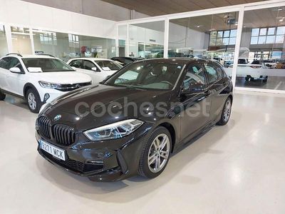 Usado BMW 118 Comfort Edition 150 CV (110 kW) 2022 Negro Utilitario
