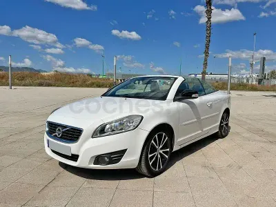 Usado Volvo C70 Momentum 150 CV (110 kW) 2013 Blanco Descapotable