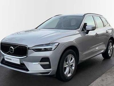 Usado Volvo XC60 Core 2023 Plateado SUV