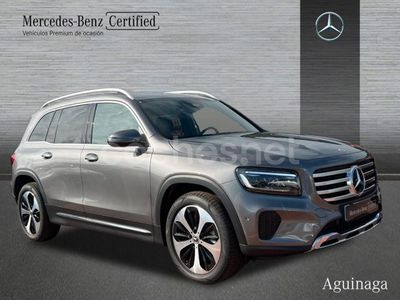 Mercedes GLB220