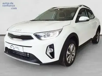 Nuevo Kia Stonic 100 CV (73 kW) 2026 Blanco SUV