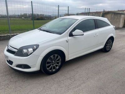 Opel Astra GTC