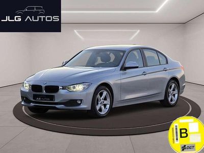 Usado BMW 318 Comfort Edition 143 CV (105 kW) 2012 Gris Berlina