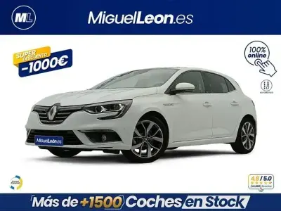 Usado Renault Mégane IV Zen 131 CV (96 kW) 2017 Blanco Berlina