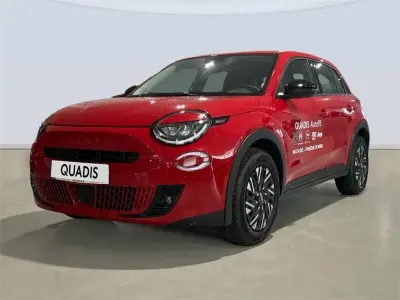 Usado Fiat 600E Red 114 kW (156 CV) 2024 Rojo SUV