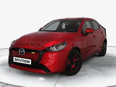 Usado Mazda 2 Center-Line 90 CV (66 kW) 2024 Rojo Utilitario