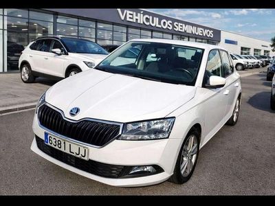 Usado Skoda Fabia Ambition 110 CV (80 kW) 2020 Blanco Familiar