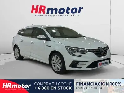 Usado Renault Mégane IV Business 160 CV (117 kW) 2021 Blanco Familiar